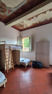 historyczny pokój w hostelu