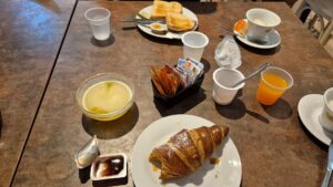 śniadanie w Hostel Estense