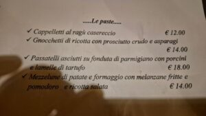 menu makaronów w La Taverna del Molino