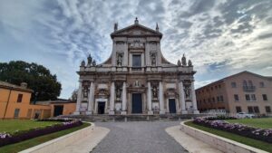 Basilica di Santa Maria in Porto