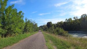 szlak wzdłuż Mincio